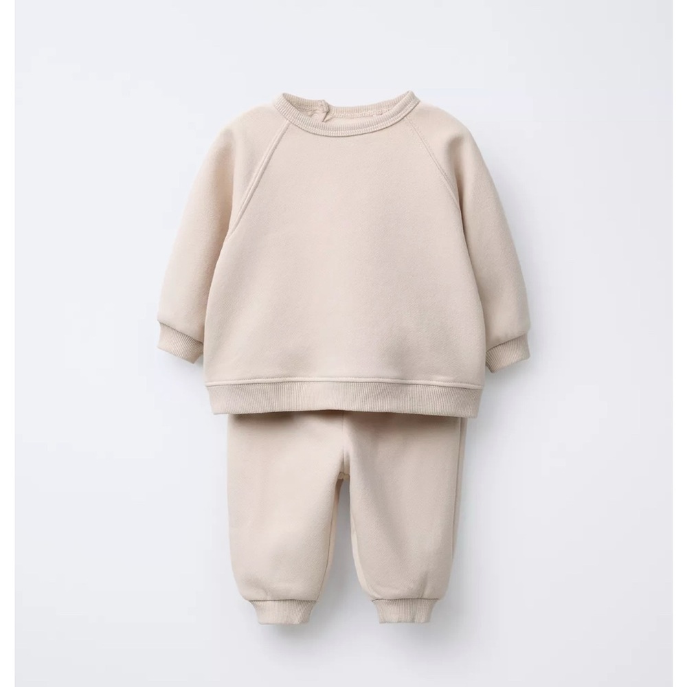 ZARA Baby Sweatshirt and Pants Set 3-6 month
